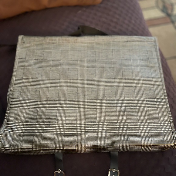 Harrods laptop bag black and white vinyl used long strap and top strap - Picture 5 of 7